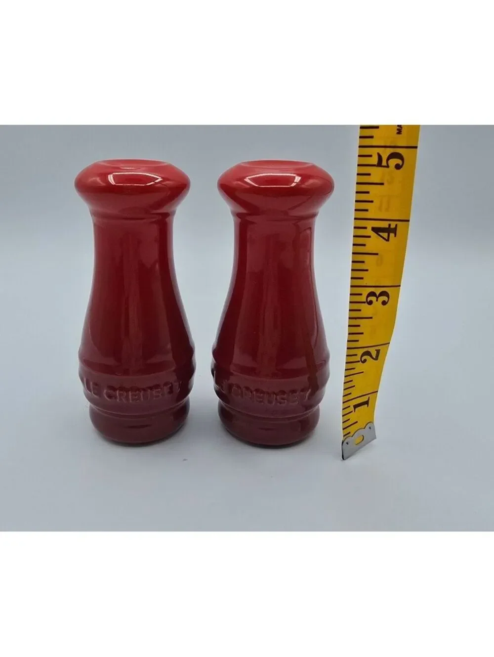 Le Creuset Cerise Red Stoneware Salt & Pepper Shakers 5